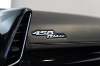 FERRARI 458