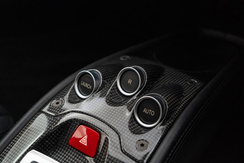 FERRARI 458