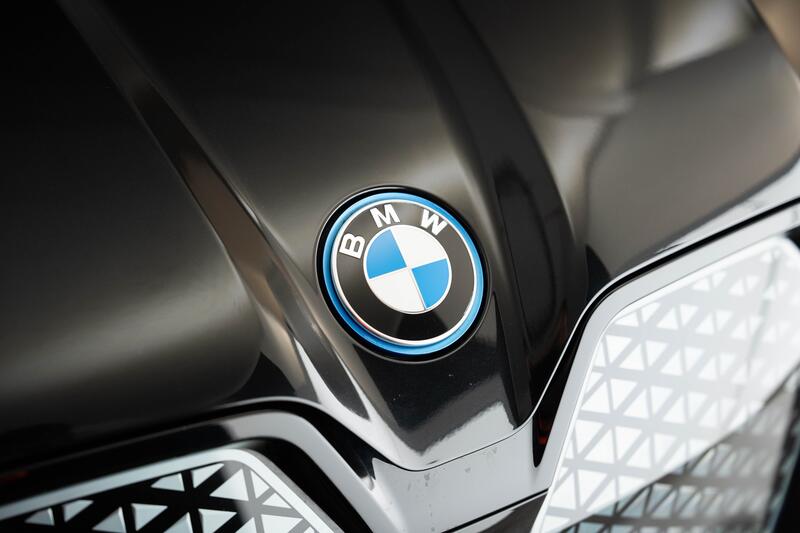 BMW IX