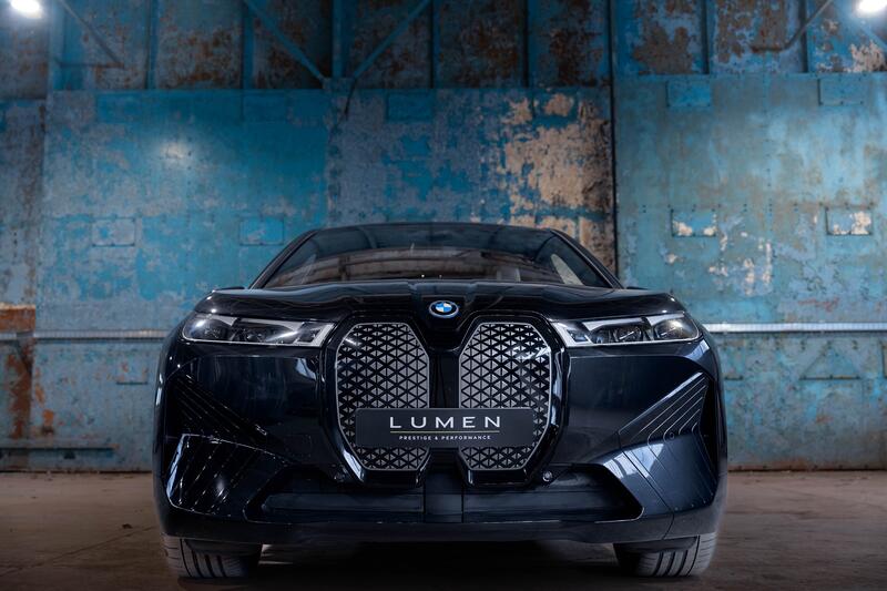 BMW IX