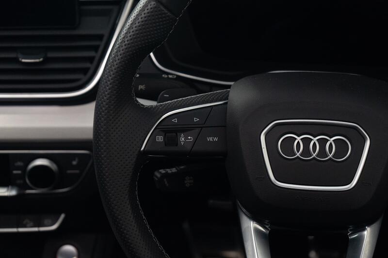 AUDI SQ5