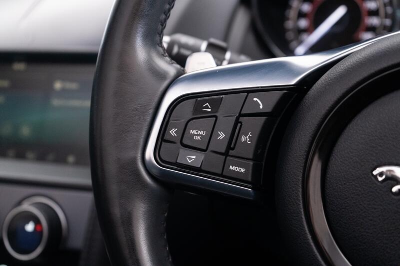 JAGUAR F-TYPE