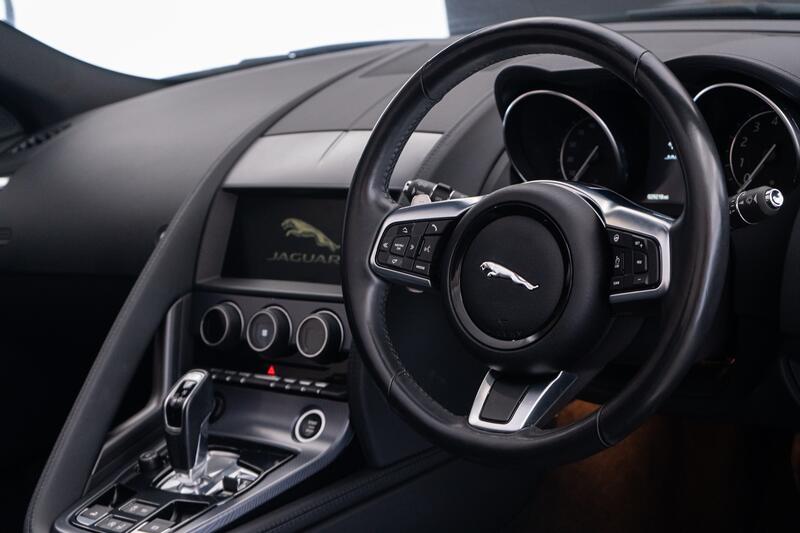 JAGUAR F-TYPE