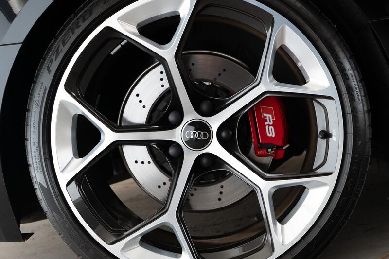 AUDI RS4