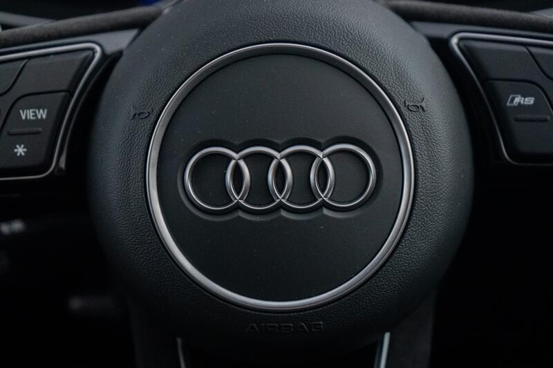 AUDI RS4