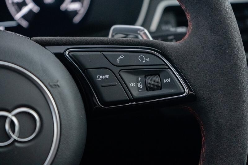 AUDI RS4