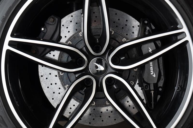 MCLAREN 570S