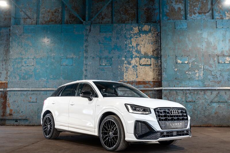 AUDI Q2