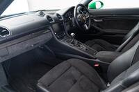 PORSCHE 718 SPYDER