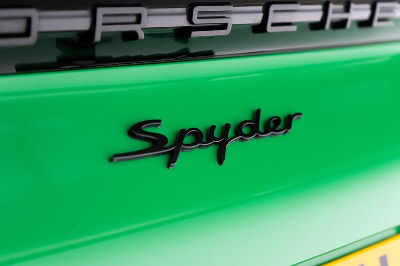 PORSCHE 718 SPYDER