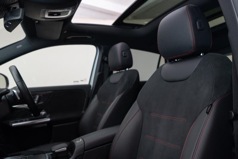 MERCEDES-BENZ GLA CLASS