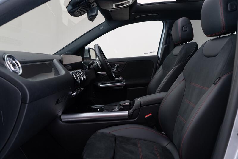 MERCEDES-BENZ GLA CLASS