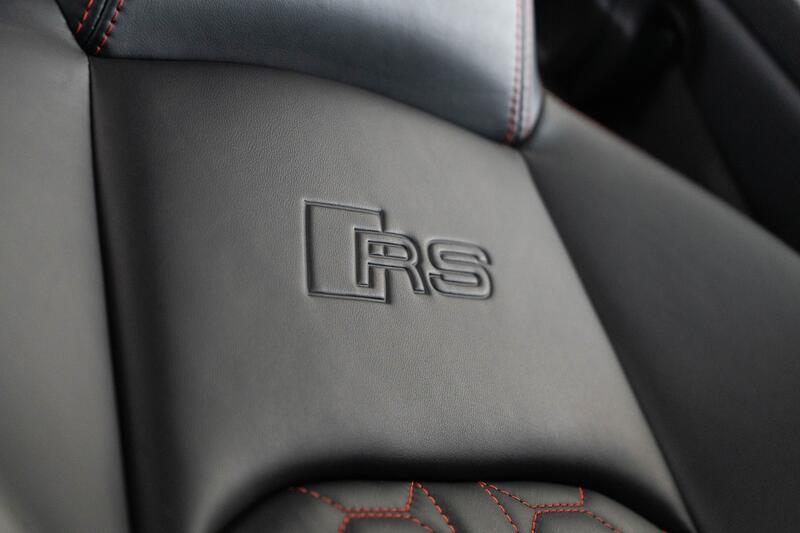AUDI RS4