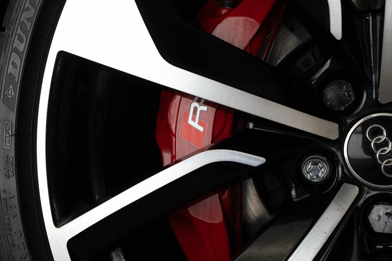 AUDI RS4