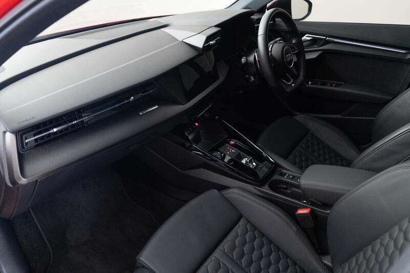 AUDI RS3