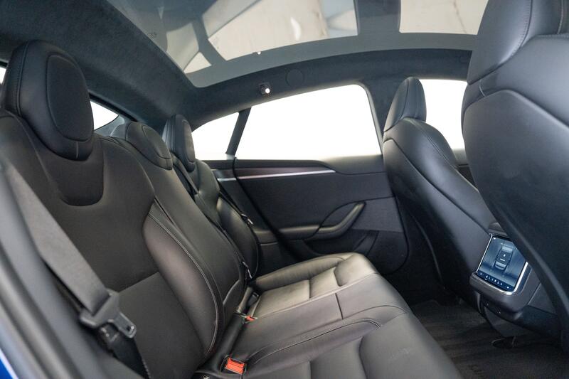 TESLA MODEL S