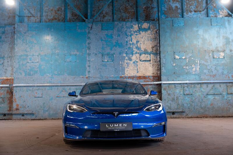 TESLA MODEL S