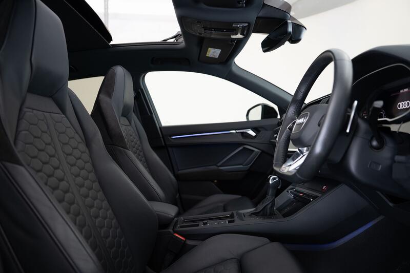 AUDI RS Q3