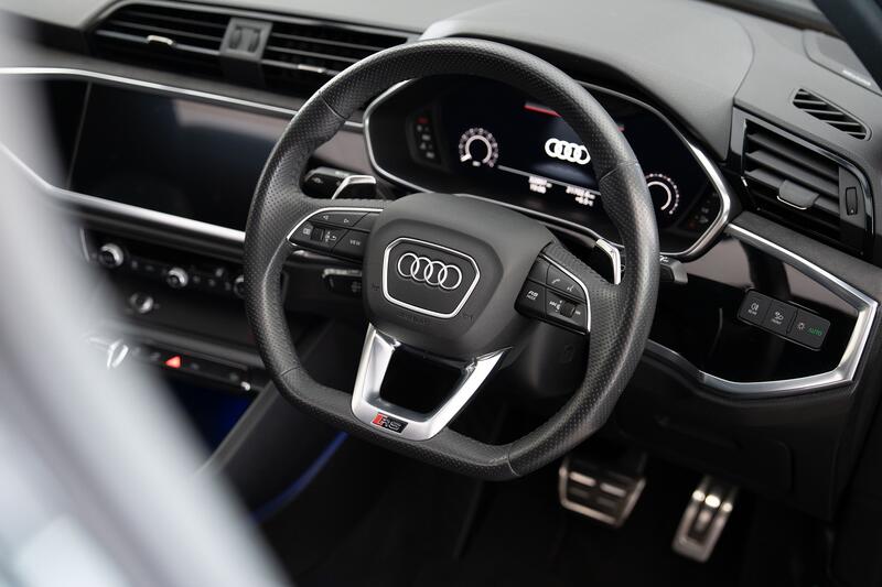 AUDI RS Q3
