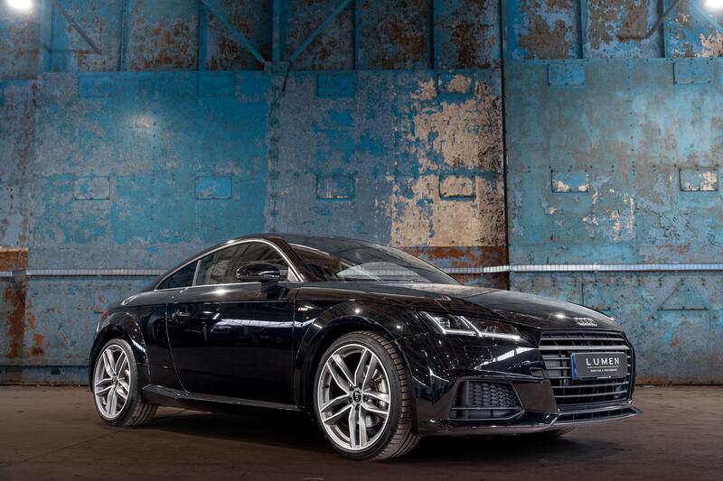 AUDI TT