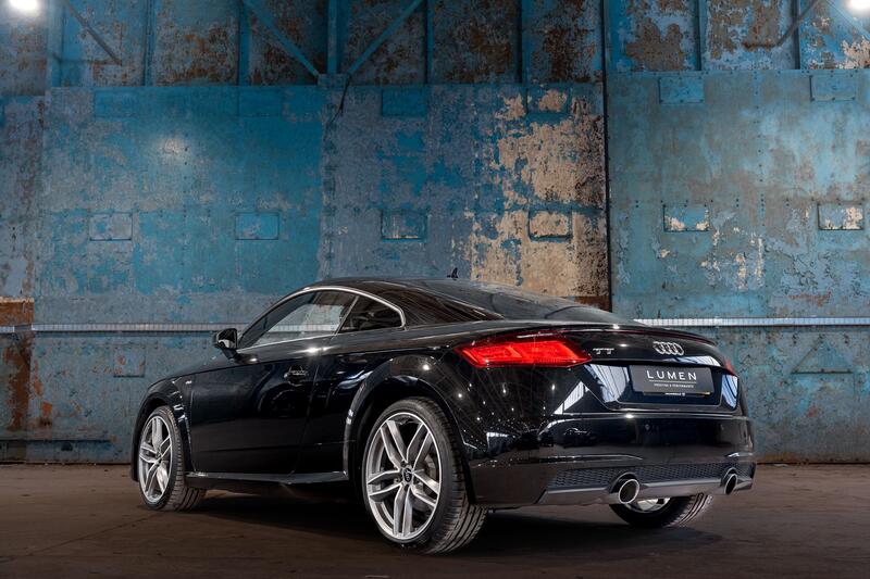 AUDI TT