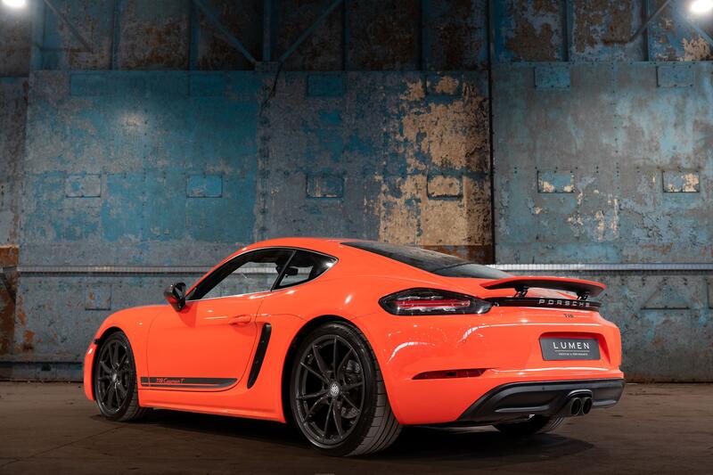 PORSCHE 718