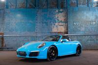 PORSCHE 911