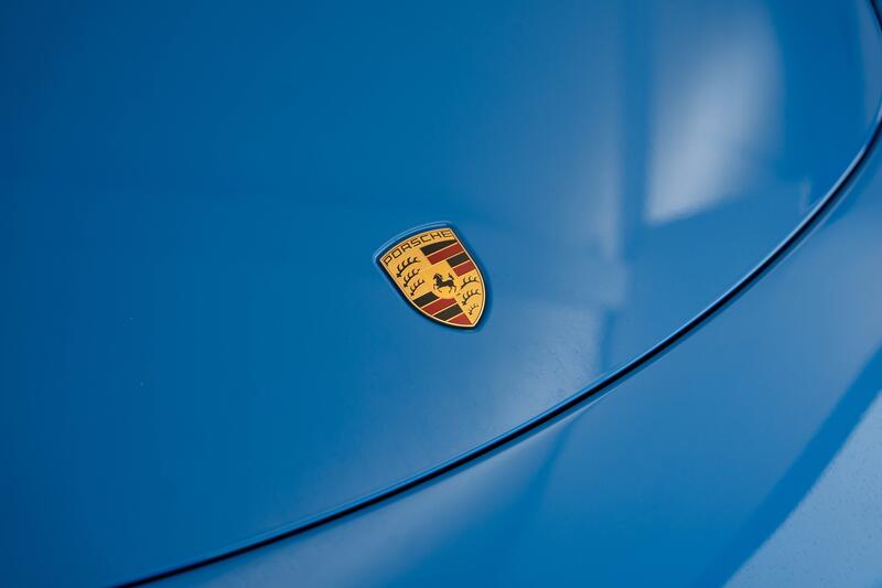 PORSCHE 718