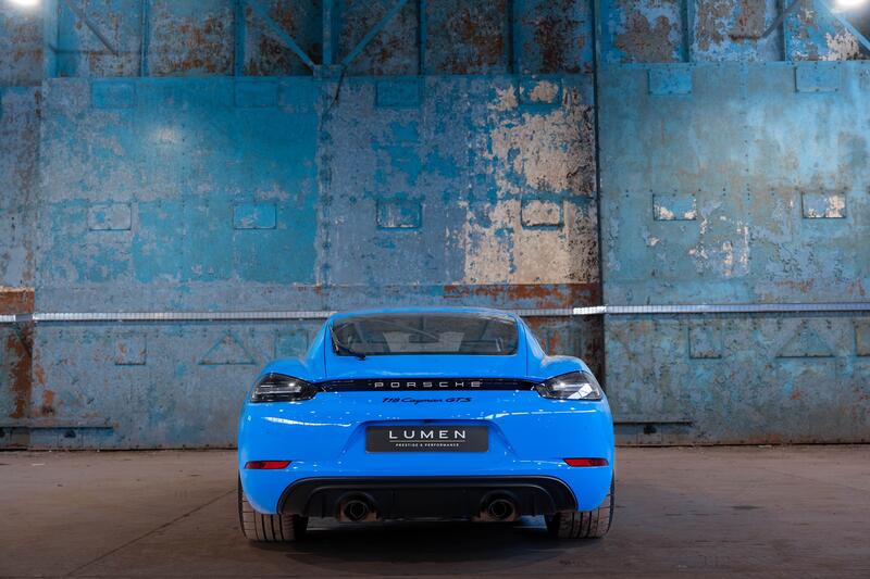 PORSCHE 718