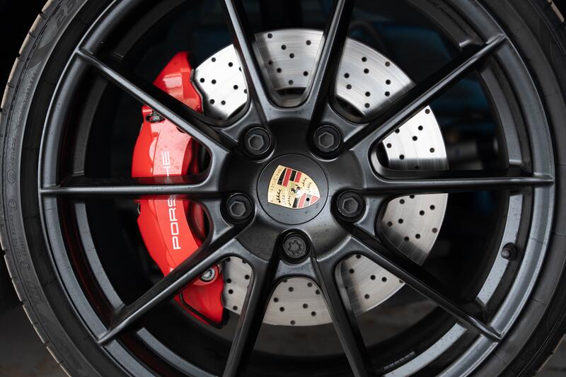 PORSCHE 718