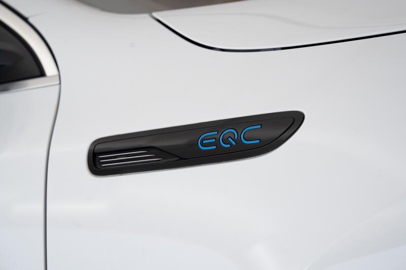 MERCEDES-BENZ EQC