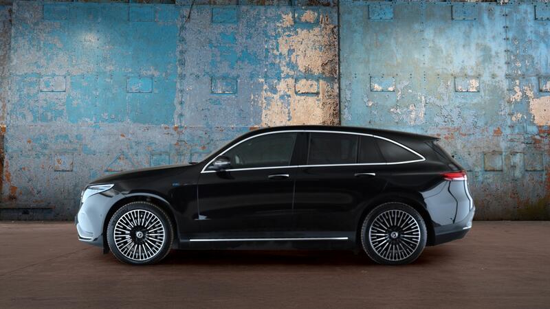 MERCEDES-BENZ EQC