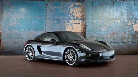 PORSCHE
